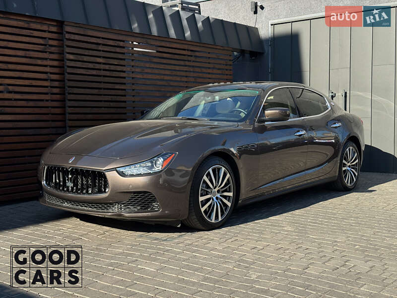 Maserati Ghibli 2015