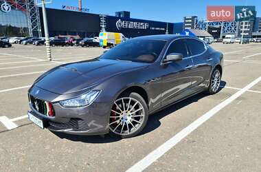 Седан Maserati Ghibli 2016 в 