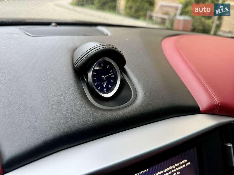 Седан Maserati Ghibli 2014 в Одесі