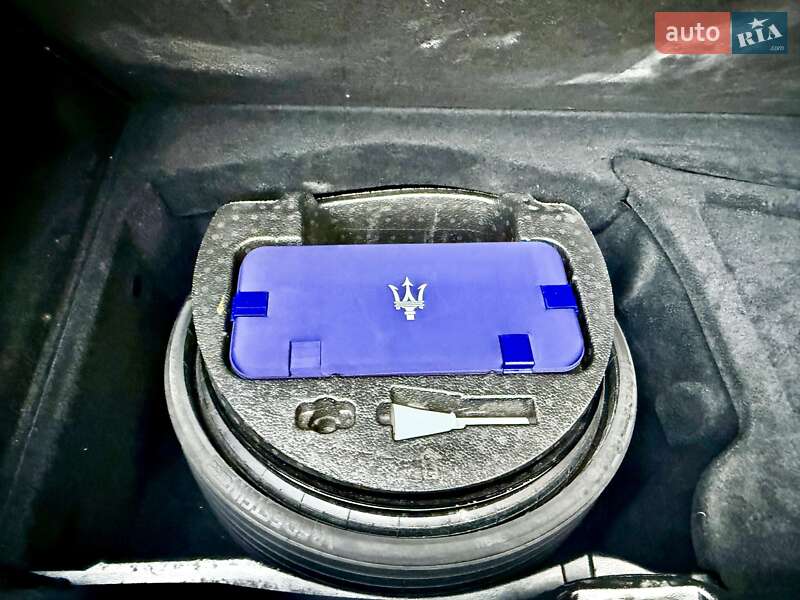 Седан Maserati Ghibli 2014 в Одесі