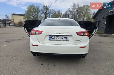 Седан Maserati Ghibli 2016 в 