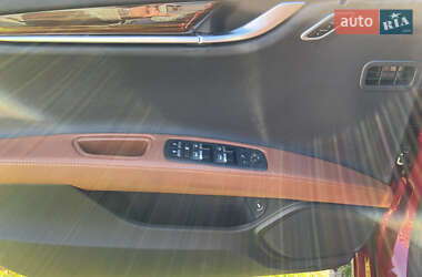 Седан Maserati Ghibli 2014 в 