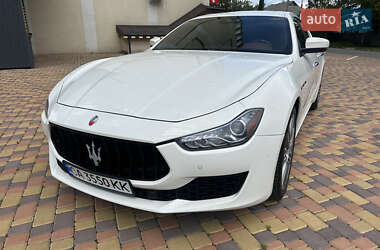 Седан Maserati Ghibli 2017 в 