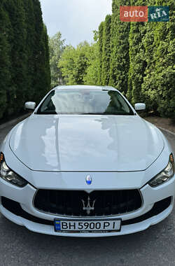 Седан Maserati Ghibli 2014 в Рівному