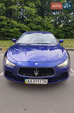 Седан Maserati Ghibli 2014 в 