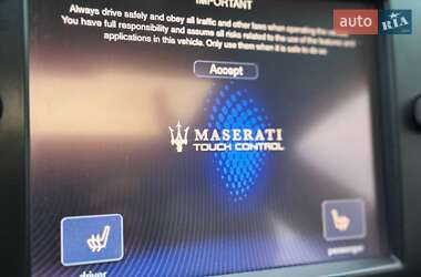 Седан Maserati Ghibli 2015 в 