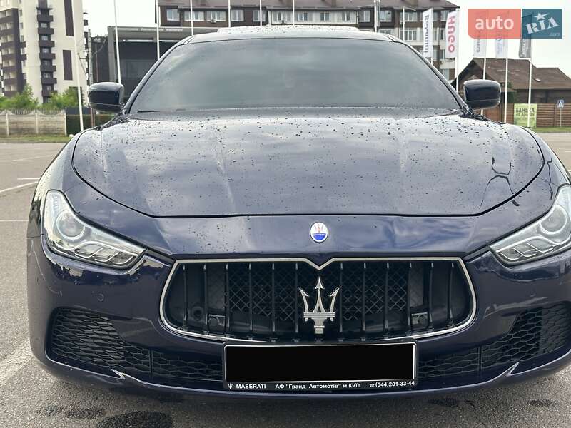 Седан Maserati Ghibli 2015 в Киеве