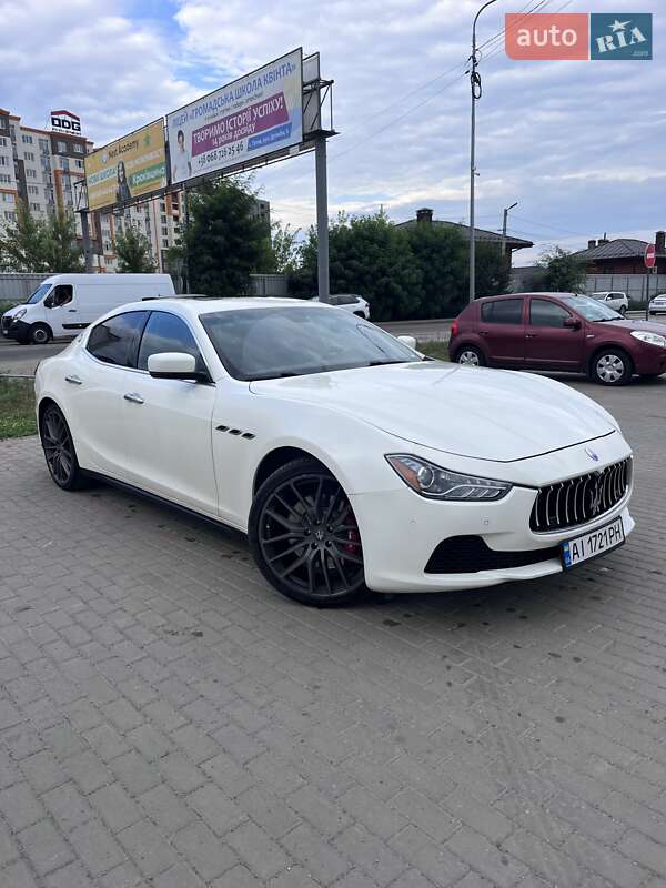 Седан Maserati Ghibli 2015 в Киеве