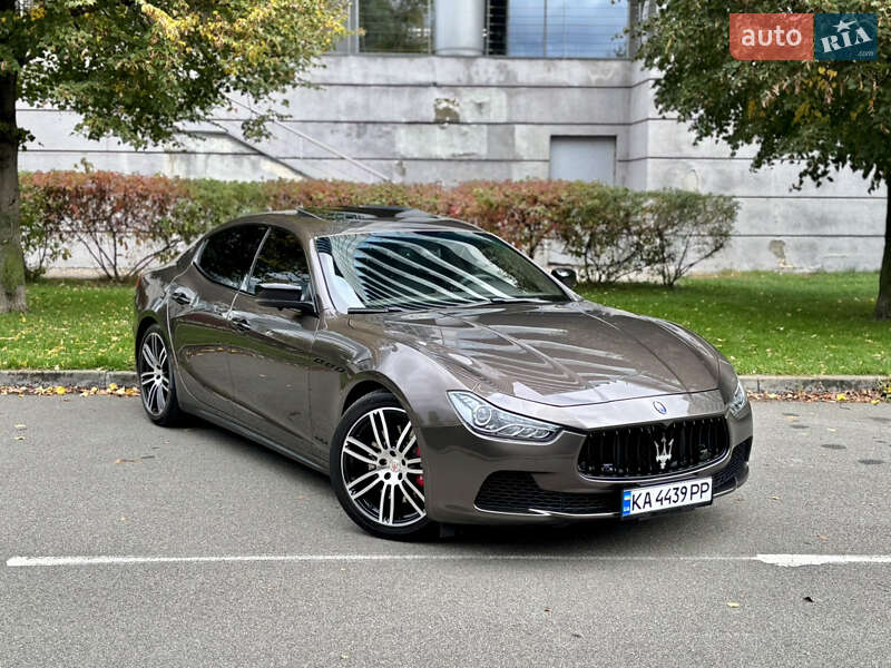 Седан Maserati Ghibli 2014 в Киеве