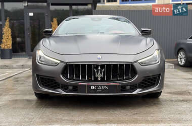 Седан Maserati Ghibli 2018 в 