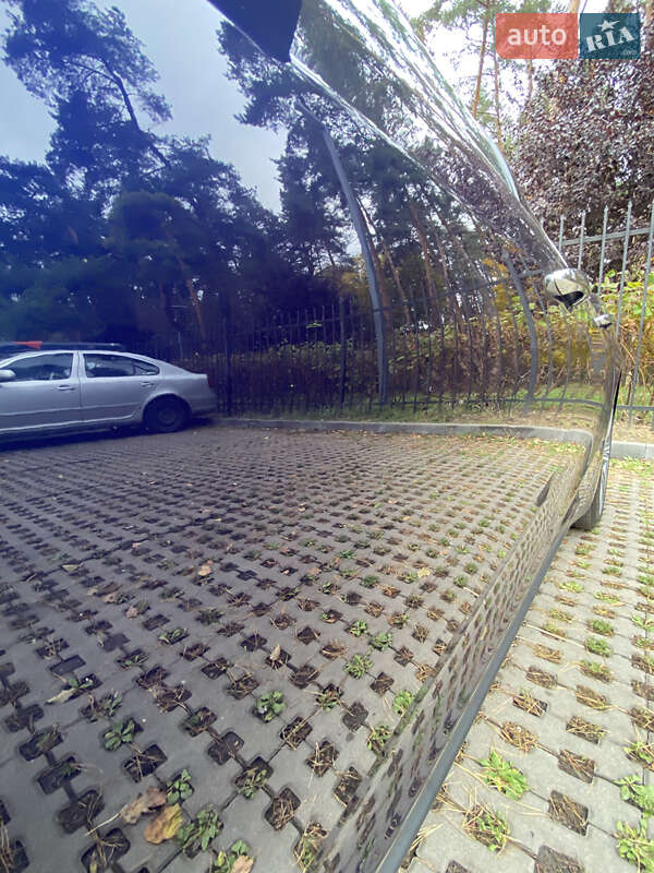 Седан Maserati Ghibli 2016 в Києві