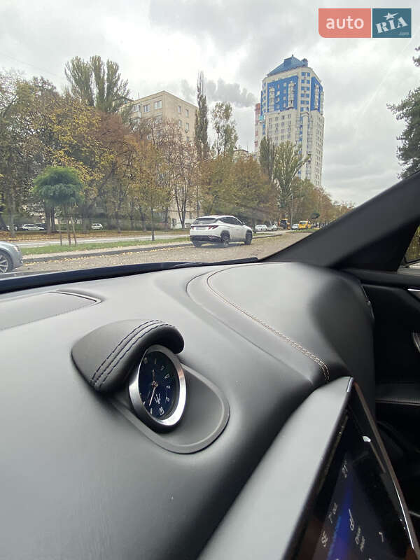 Седан Maserati Ghibli 2016 в Києві