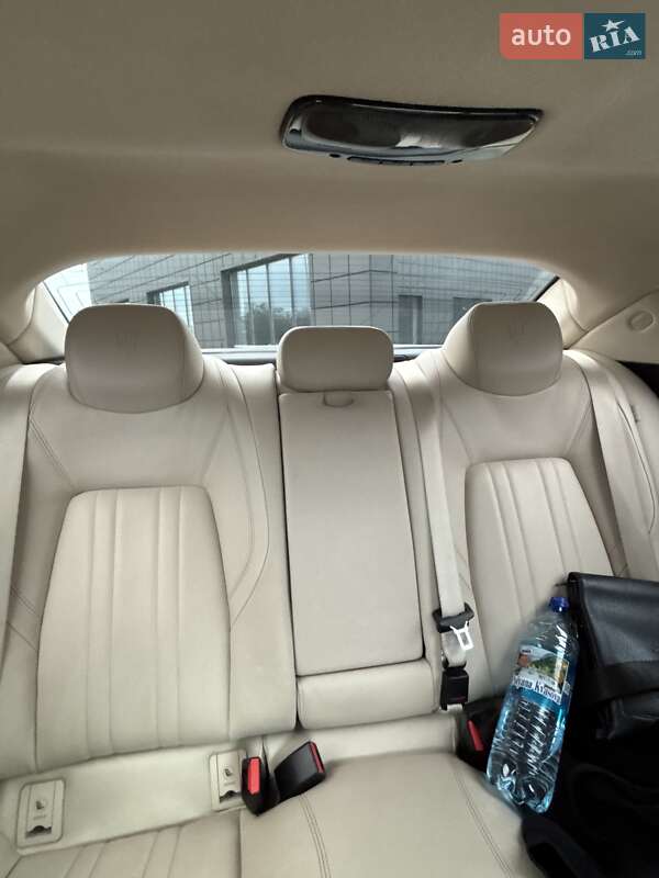 Седан Maserati Ghibli 2014 в Тячеве