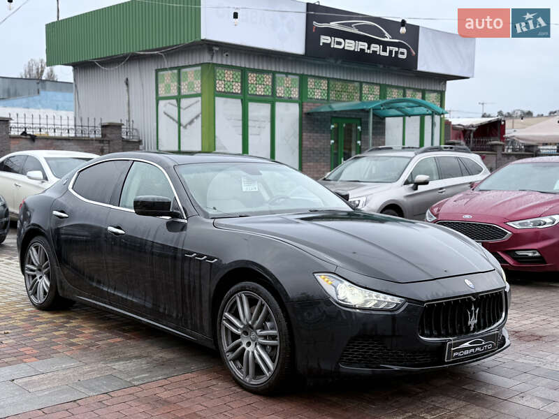 Седан Maserati Ghibli 2014 в Киеве