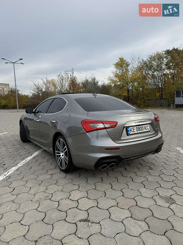 Седан Maserati Ghibli 2018 в Дніпрі фото 16 Седан Maserati Ghibli 2018 в Дніпрі