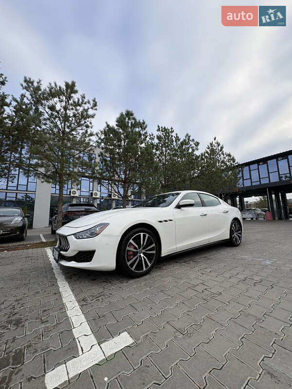 Седан Maserati Ghibli 2018 в Ровно