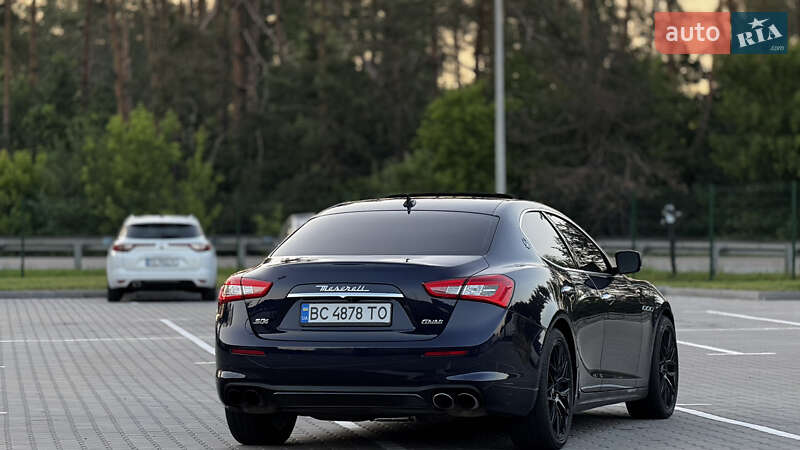 Седан Maserati Ghibli 2015 в Киеве фото 5 Седан Maserati Ghibli 2015 в Киеве