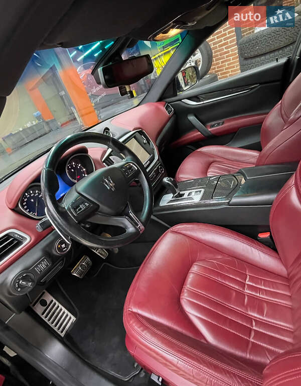 Седан Maserati Ghibli 2014 в Одессе