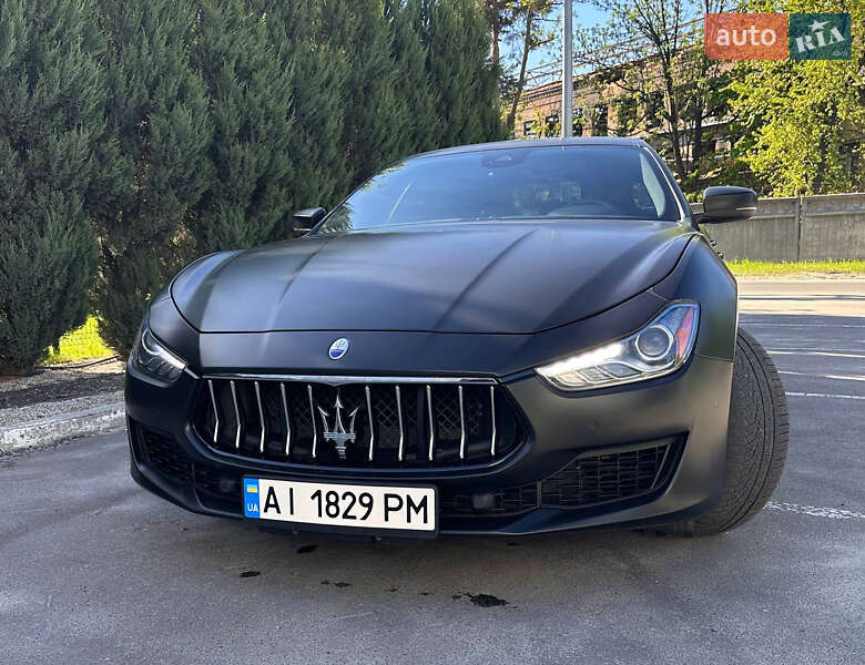 Седан Maserati Ghibli 2016 в Киеве