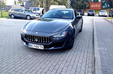 Седан Maserati Ghibli 2017 в Львові