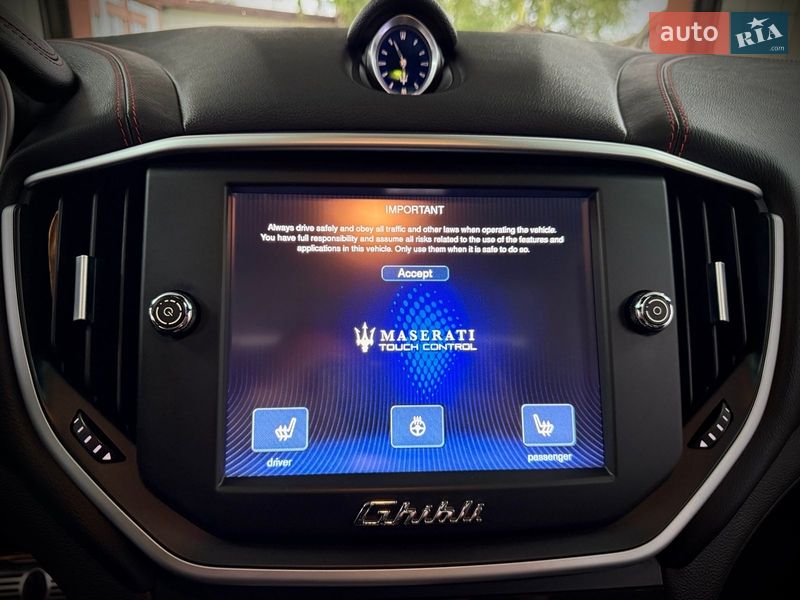 Седан Maserati Ghibli 2014 в Івано-Франківську