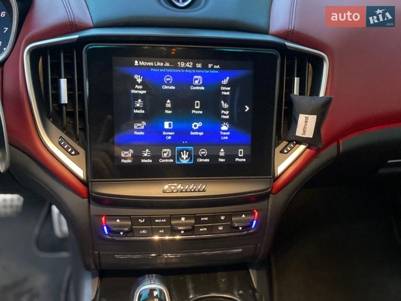 Седан Maserati Ghibli 2016 в Могилів-Подільському