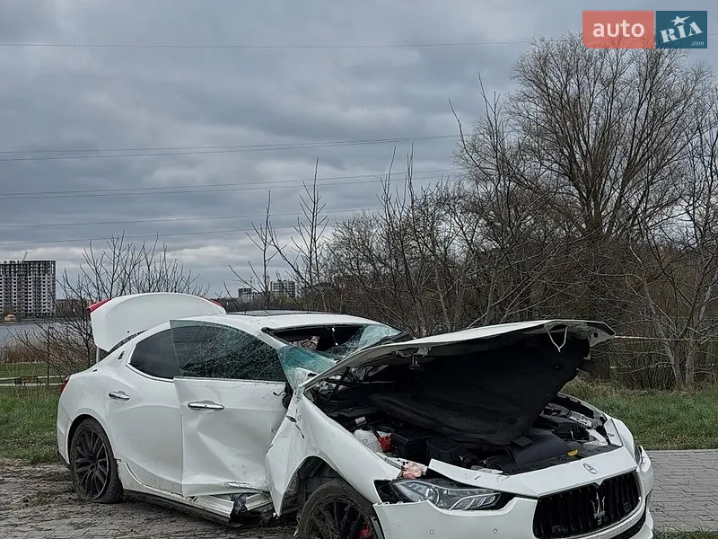 Maserati Ghibli 2014