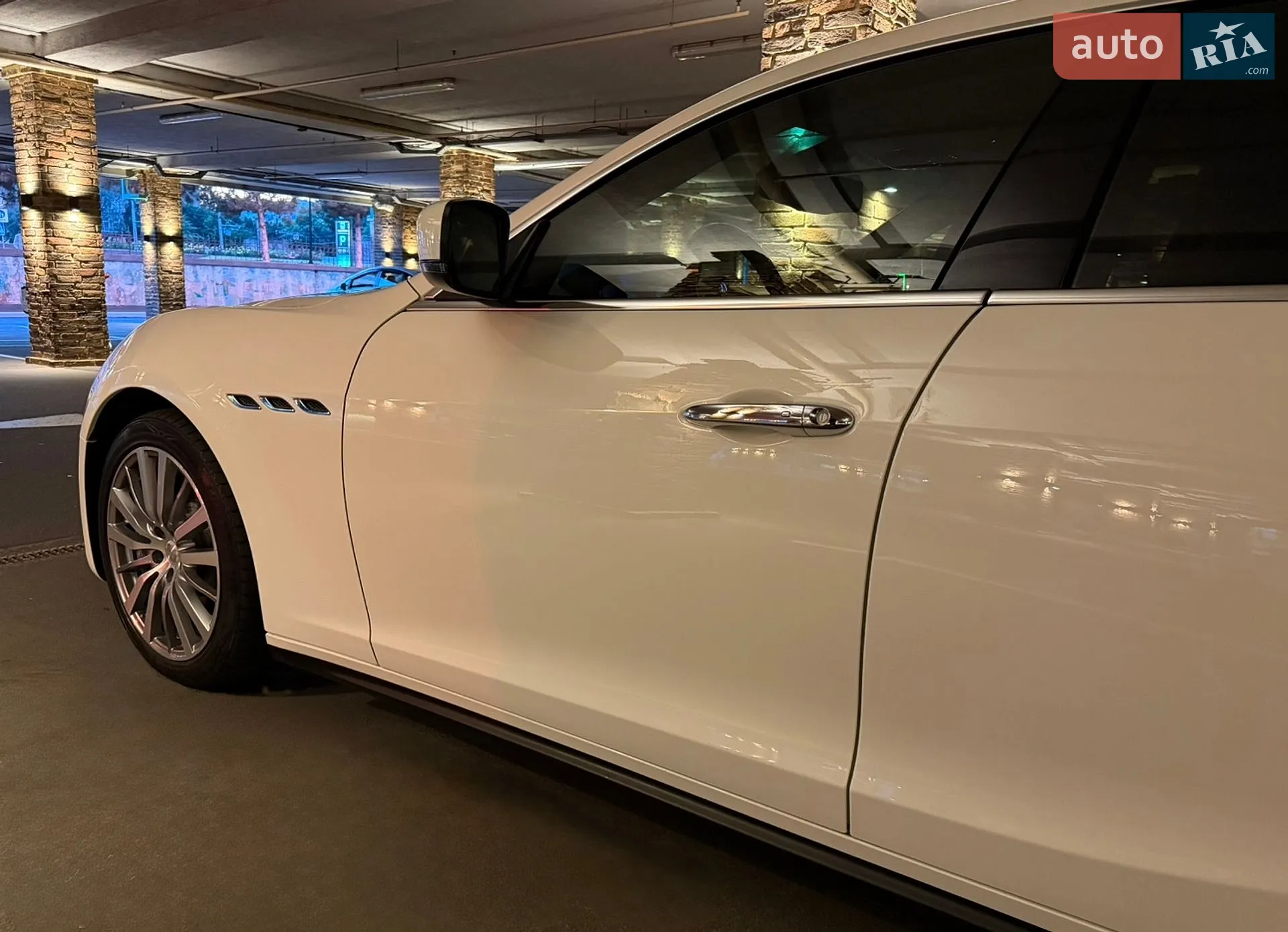 2014 Maserati Ghibli - мініатюра 12