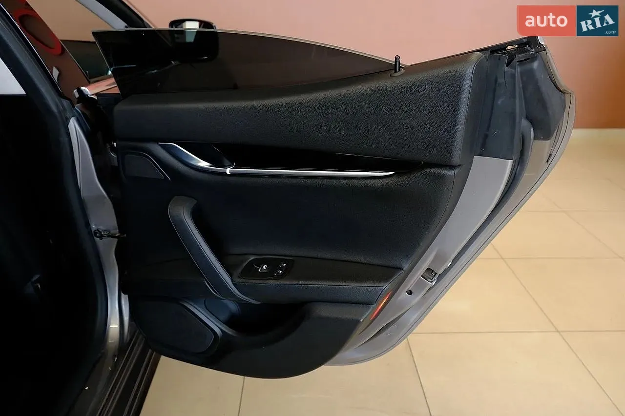 2013 Maserati Ghibli - мініатюра 22