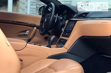 Кабриолет Maserati GranCabrio 2010 в Киеве