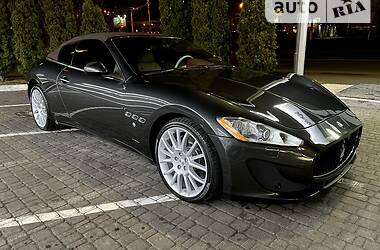 Кабриолет Maserati GranCabrio 2010 в Киеве