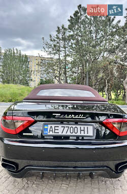Купе Maserati GranCabrio 2010 в 