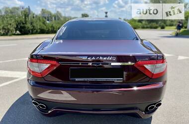 Купе Maserati GranTurismo 2008 в 