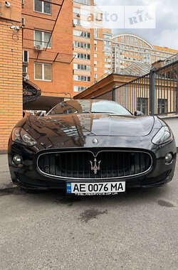 Купе Maserati GranTurismo 2011 в Києві