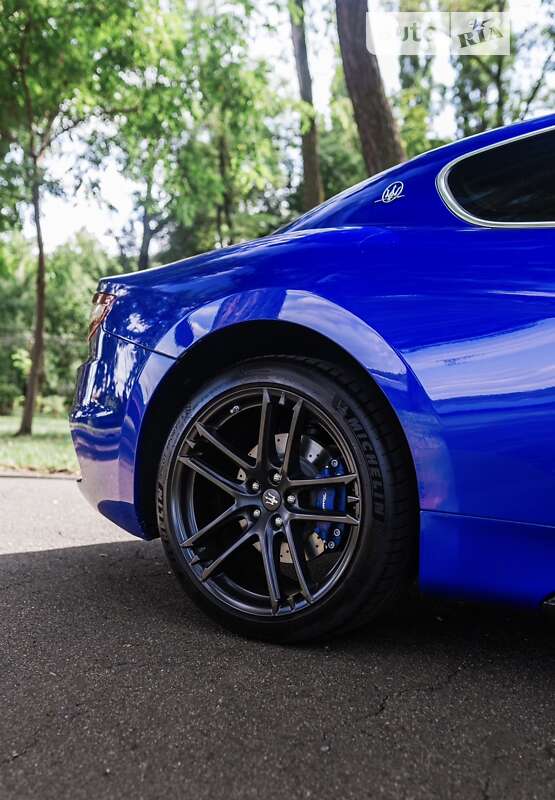 Купе Maserati GranTurismo 2017 в Києві