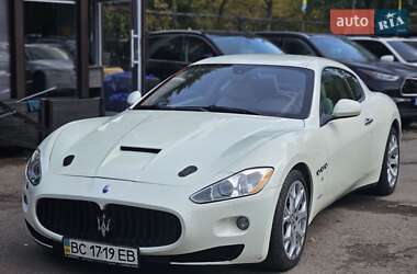 Купе Maserati GranTurismo 2007 в Львове