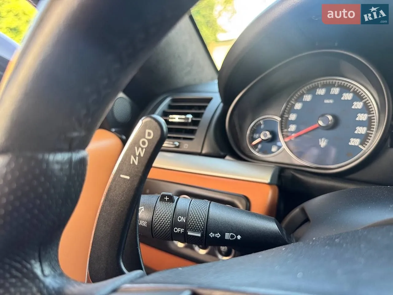 2011 Maserati GranTurismo - мініатюра 36