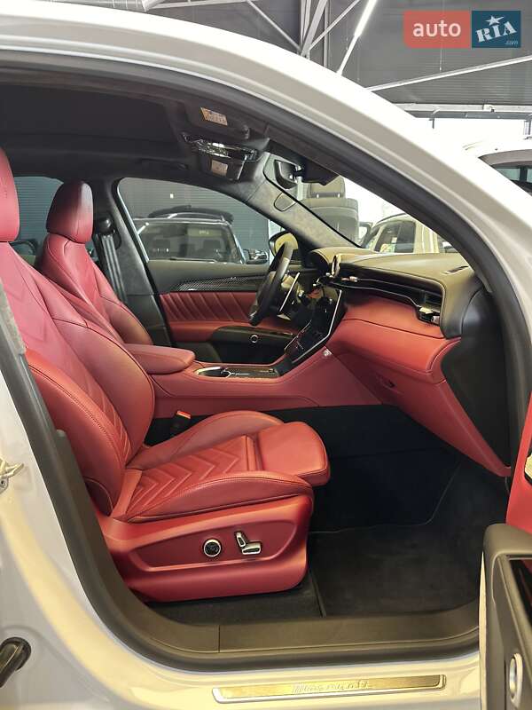 Позашляховик / Кросовер Maserati Grecale 2022 в Києві фото 31 Позашляховик / Кросовер Maserati Grecale 2022 в Києві