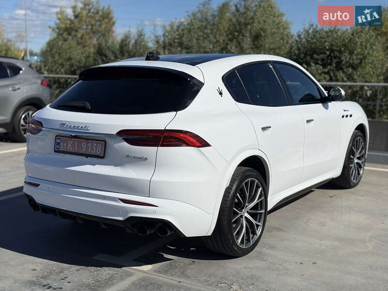 Внедорожник / Кроссовер Maserati Grecale 2023 в Киеве фото 13 Внедорожник / Кроссовер Maserati Grecale 2023 в Киеве