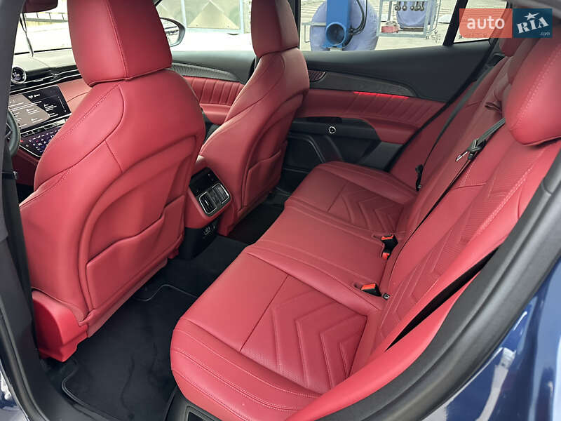 Позашляховик / Кросовер Maserati Grecale 2024 в Одесі фото 15 Позашляховик / Кросовер Maserati Grecale 2024 в Одесі