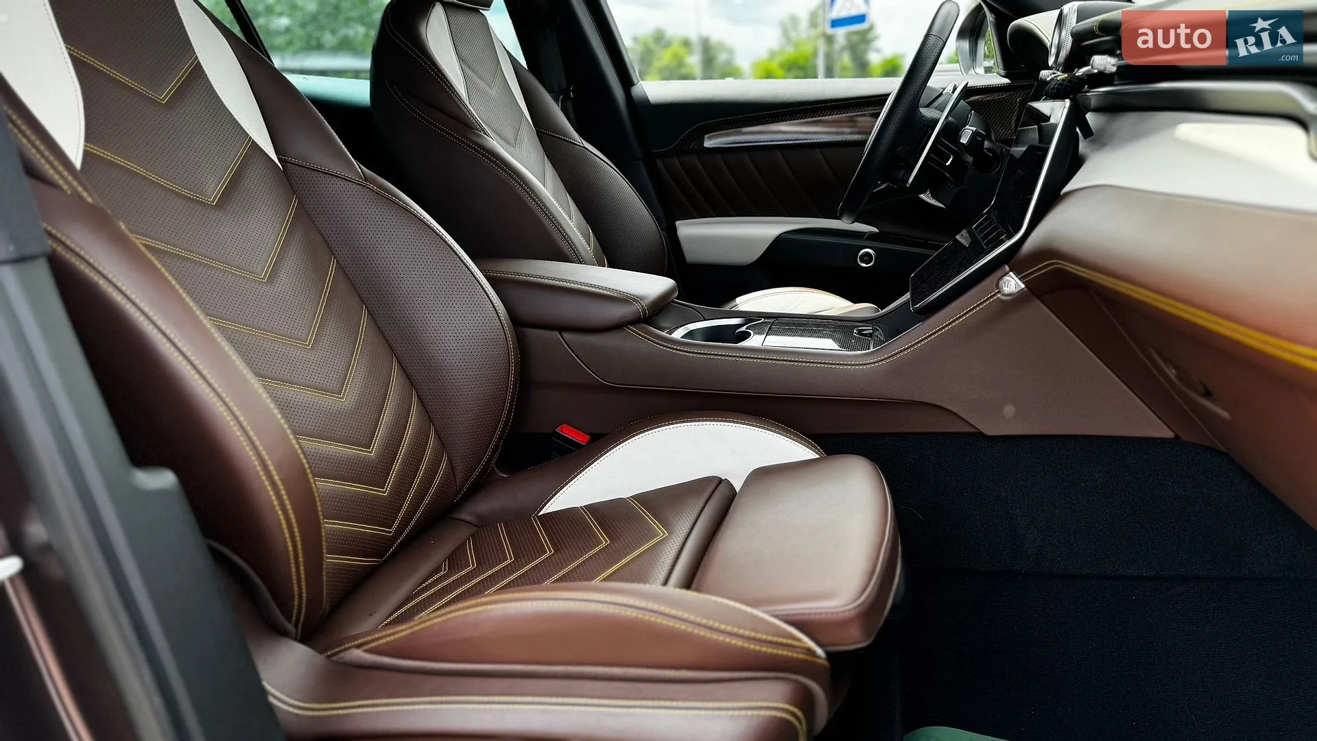 Maserati Grecale 2024 VIN ZN6PMDDC0R7455151 фото оголошення 37 з 53