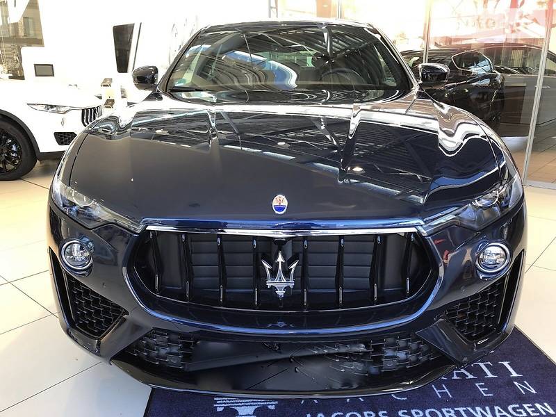 Позашляховик / Кросовер Maserati Levante 2018 в Києві