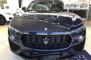 Позашляховик / Кросовер Maserati Levante 2018 в Києві