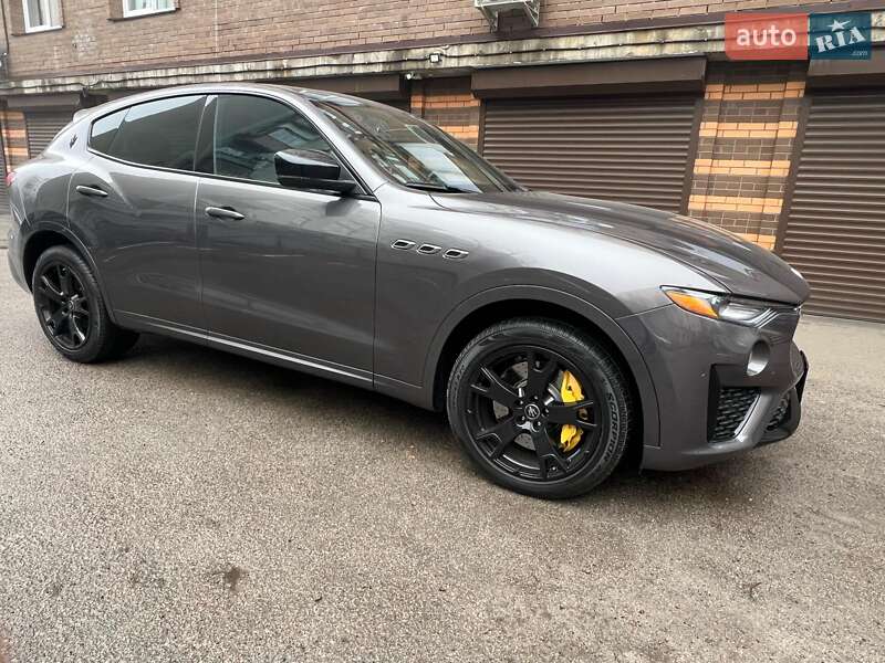 Внедорожник / Кроссовер Maserati Levante 2021 в Киеве фото 3 Внедорожник / Кроссовер Maserati Levante 2021 в Киеве