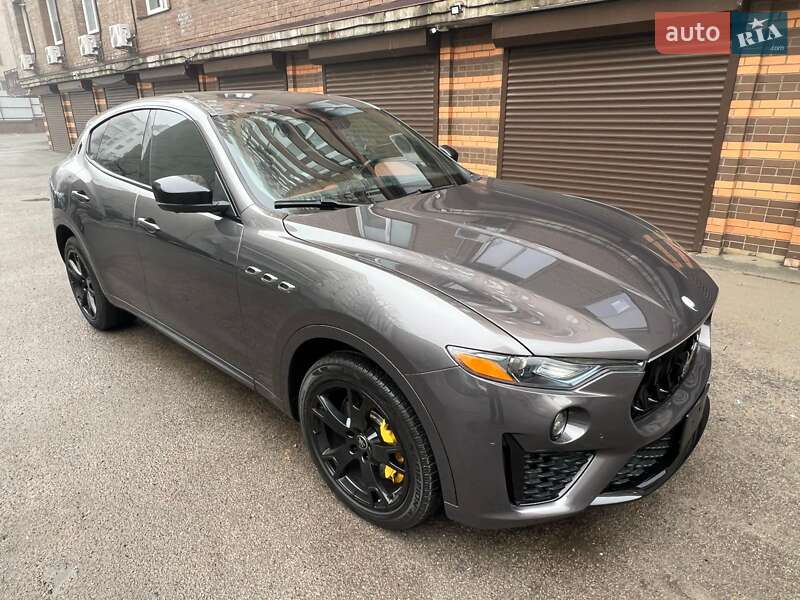 Внедорожник / Кроссовер Maserati Levante 2021 в Киеве фото 14 Внедорожник / Кроссовер Maserati Levante 2021 в Киеве