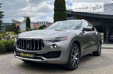 Позашляховик / Кросовер Maserati Levante 2018 в Львові