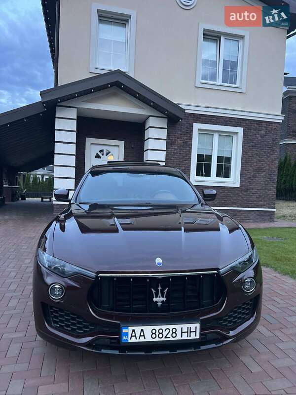 Maserati Levante 2017