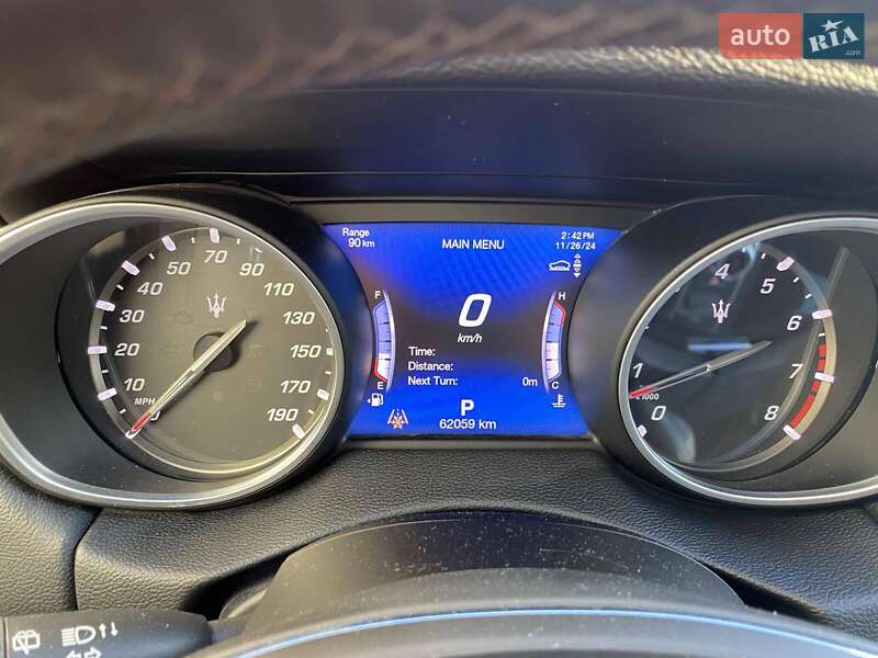 Внедорожник / Кроссовер Maserati Levante 2017 в Киеве