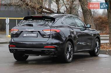 Позашляховик / Кросовер Maserati Levante 2021 в Києві