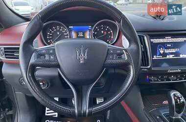 Внедорожник / Кроссовер Maserati Levante 2017 в 